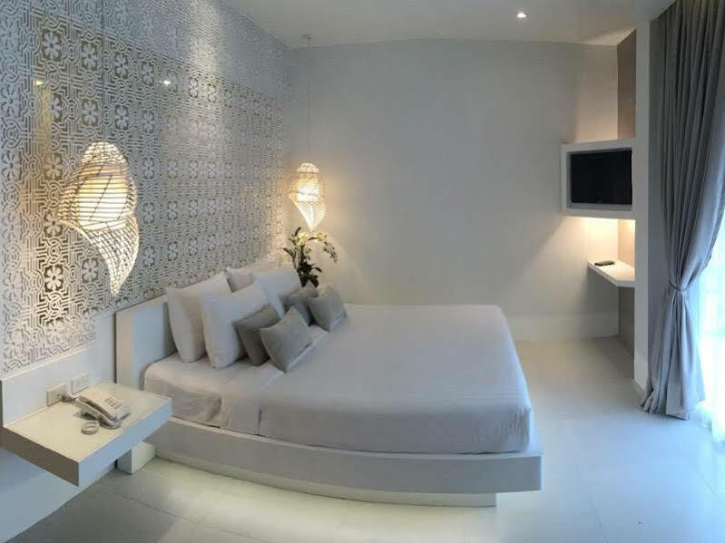 The House Patong Hotel Exterior photo